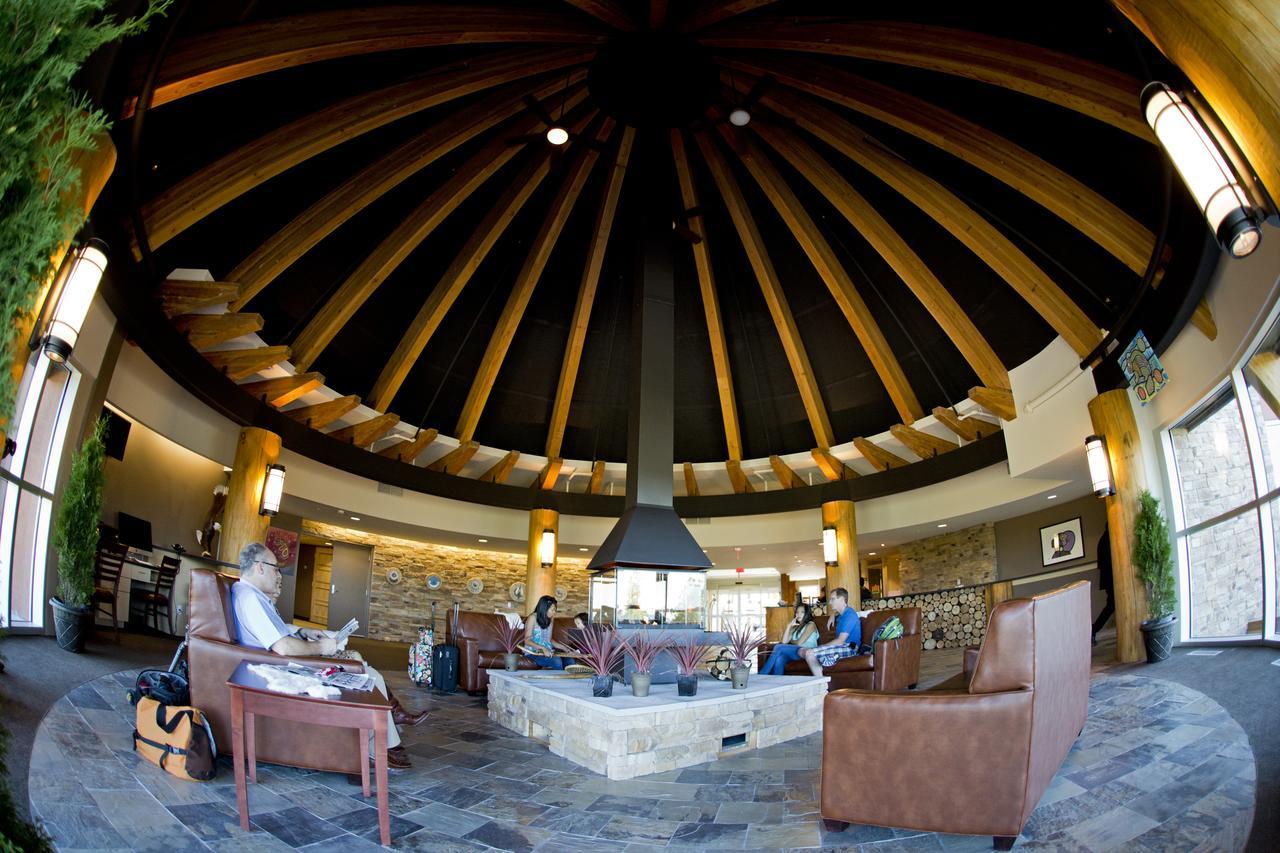 Manitoulin Hotel And Conference Centre Little Current Exterior foto